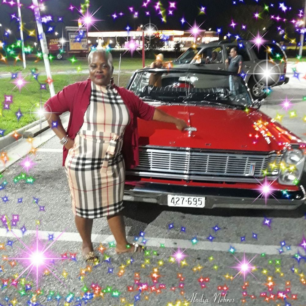 Meet your Posher, Sherena